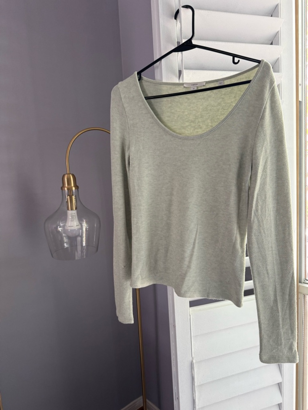 Vince Sage Green Scoop Neck Long Sleeve Top | Sz S